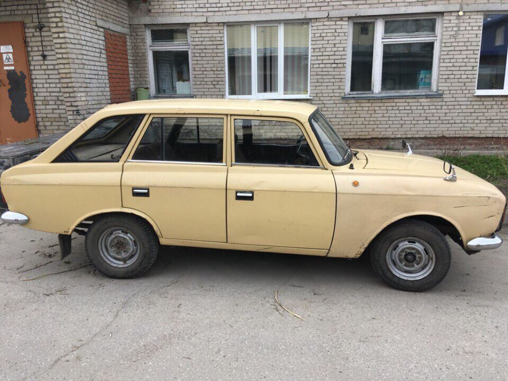 Срочная продажа автомобиля ИЖ 2125 1989 в Томске
