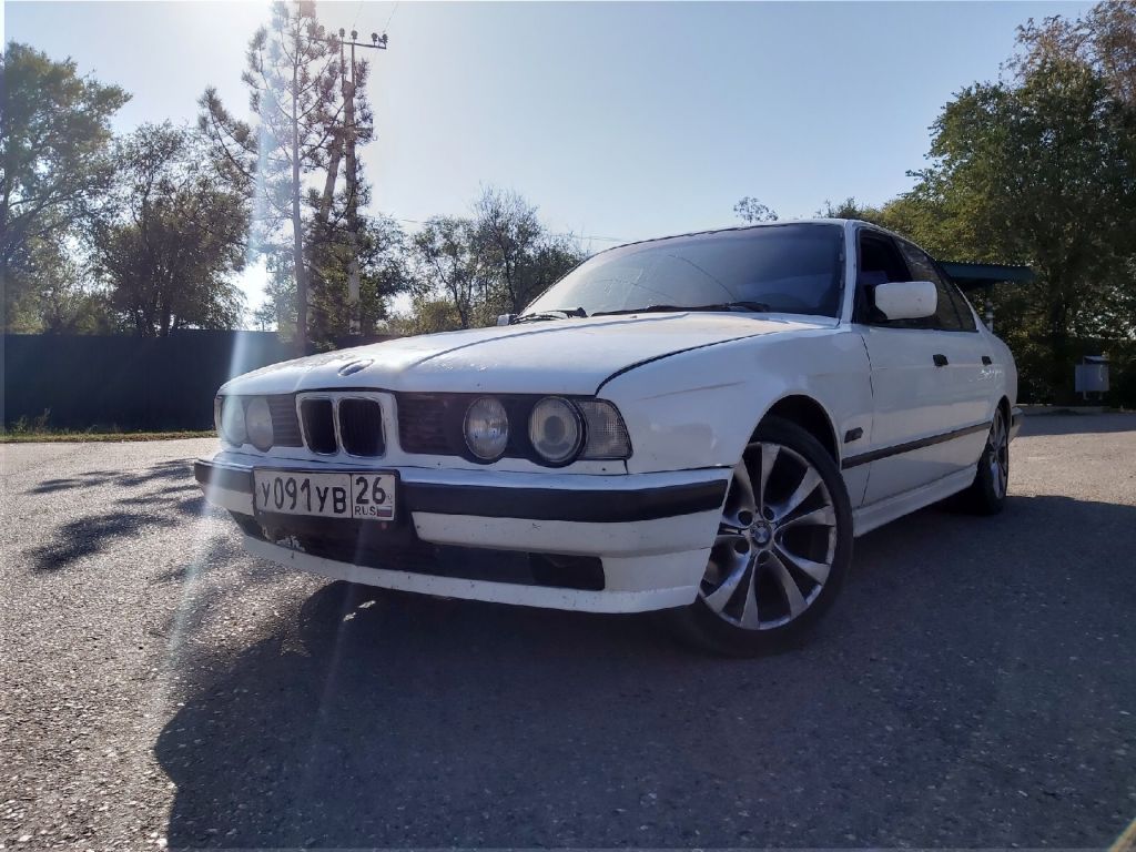 Срочная продажа автомобиля BMW 5 1994 в Ставрополе