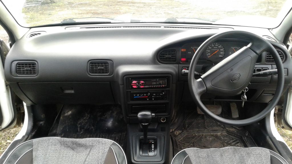 Срочная продажа автомобиля Nissan Avenir 1998 в Ульяновске Срочная продажа автомобиля Nissan Avenir 1998 в Ульяновске