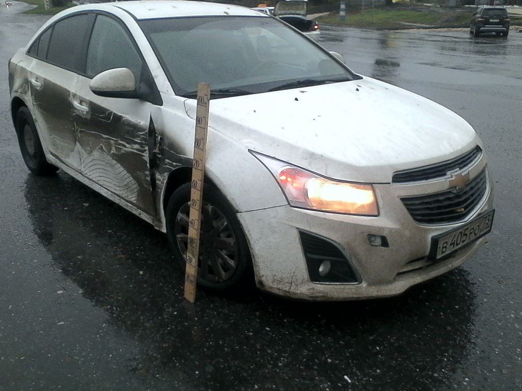 Срочная продажа автомобиля Chevrolet Cruze 2013 в Ульяновске Срочная продажа автомобиля Chevrolet Cruze 2013 в Ульяновске