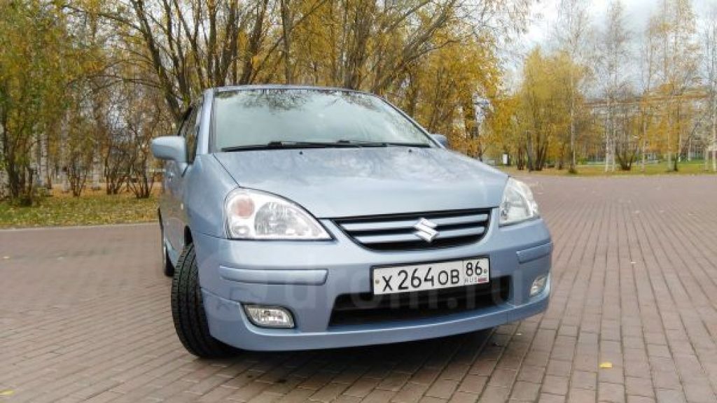 Срочная продажа автомобиля Suzuki Liana 2005 в Сургуте