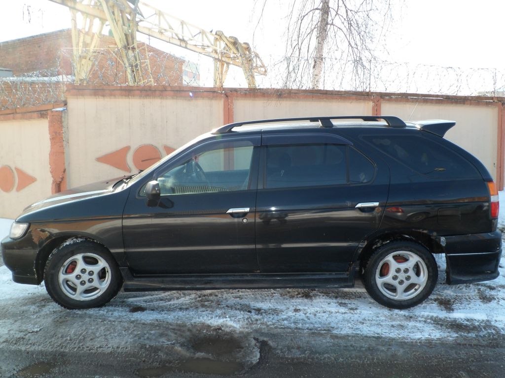 Срочная продажа автомобиля Nissan Rnessa 1999 в Можайске Срочная продажа автомобиля Nissan Rnessa 1999 в Можайске