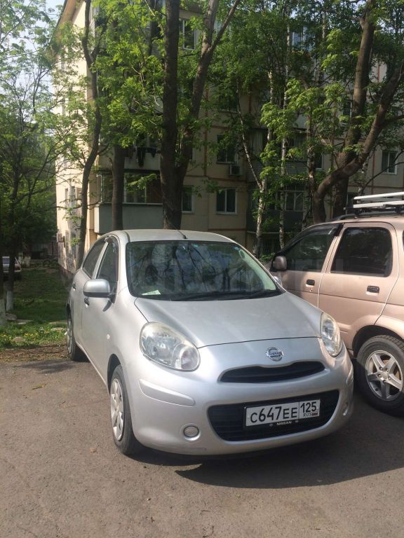 Срочная продажа автомобиля Nissan March Box 2010 во Владивостоке