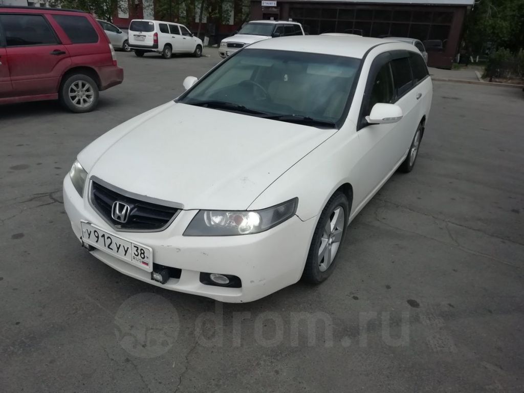 Срочная продажа автомобиля Honda Accord 2003 в Иркутске