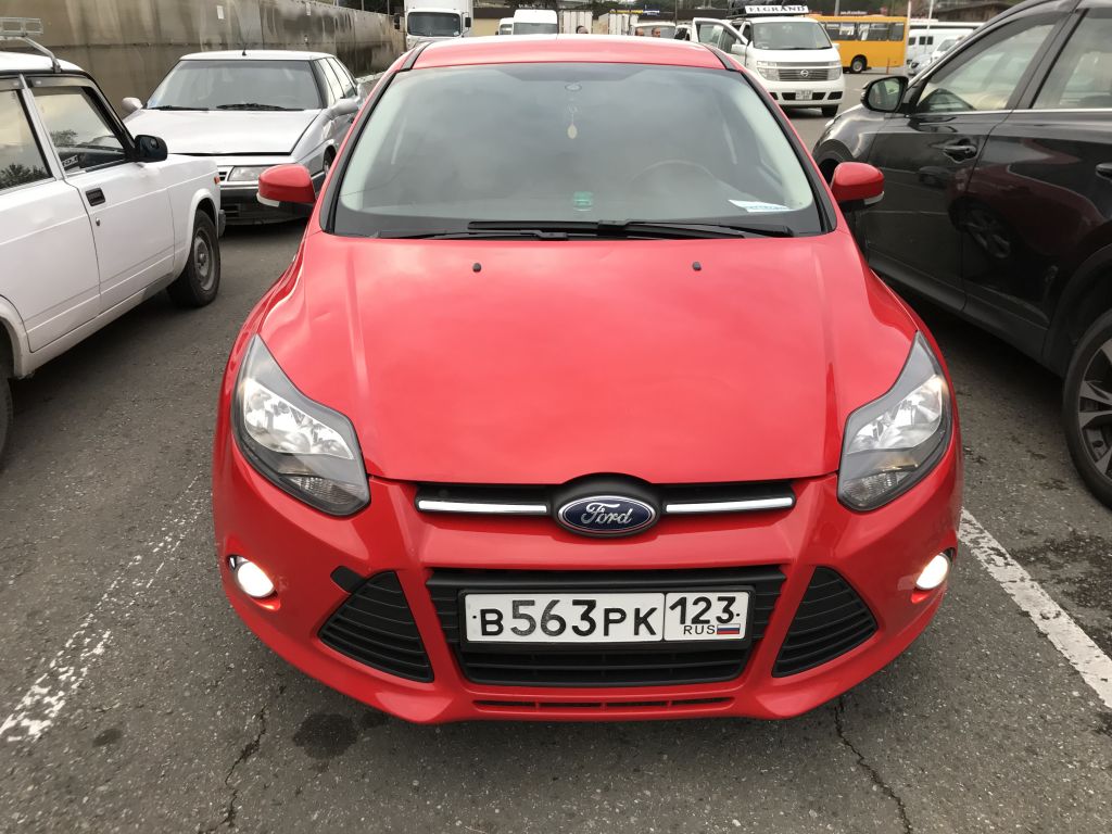 Срочная продажа автомобиля Ford Focus 2012 в Сочи