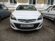 Срочная продажа автомобиля Opel Astra 2014 в Саратове фото #1